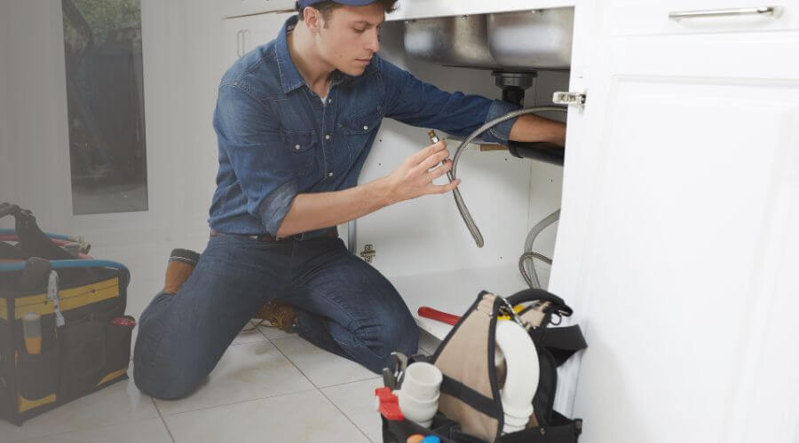 Expert burst pipe repair services in Ansonia, OH